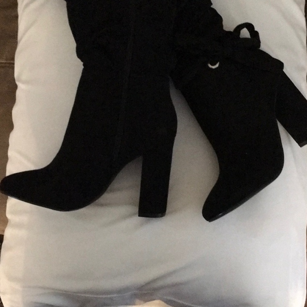JustFab Size 6 Tall Suede Black Boots